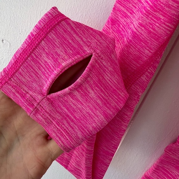 Like New Under Armour Cold Gear Long Sleeve Running Shirt - Pink XS - Picture 4 of 5